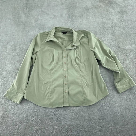 Lane Bryant Other - Lane Bryant Womens Long Sleeve Button-Up Blouse Size 18/20 Light Green 0705